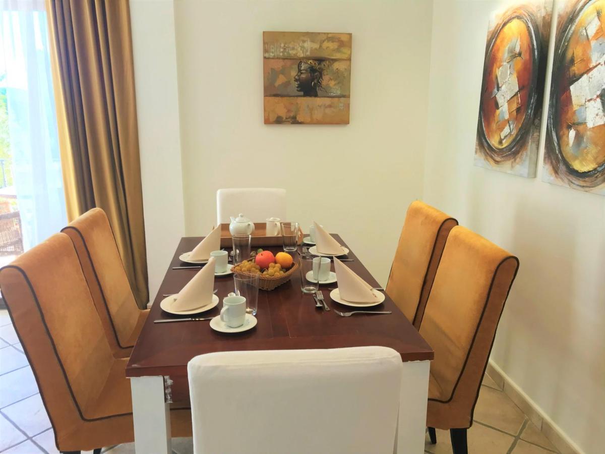 Apartments El Paraiso Beach 埃斯特波纳 外观 照片