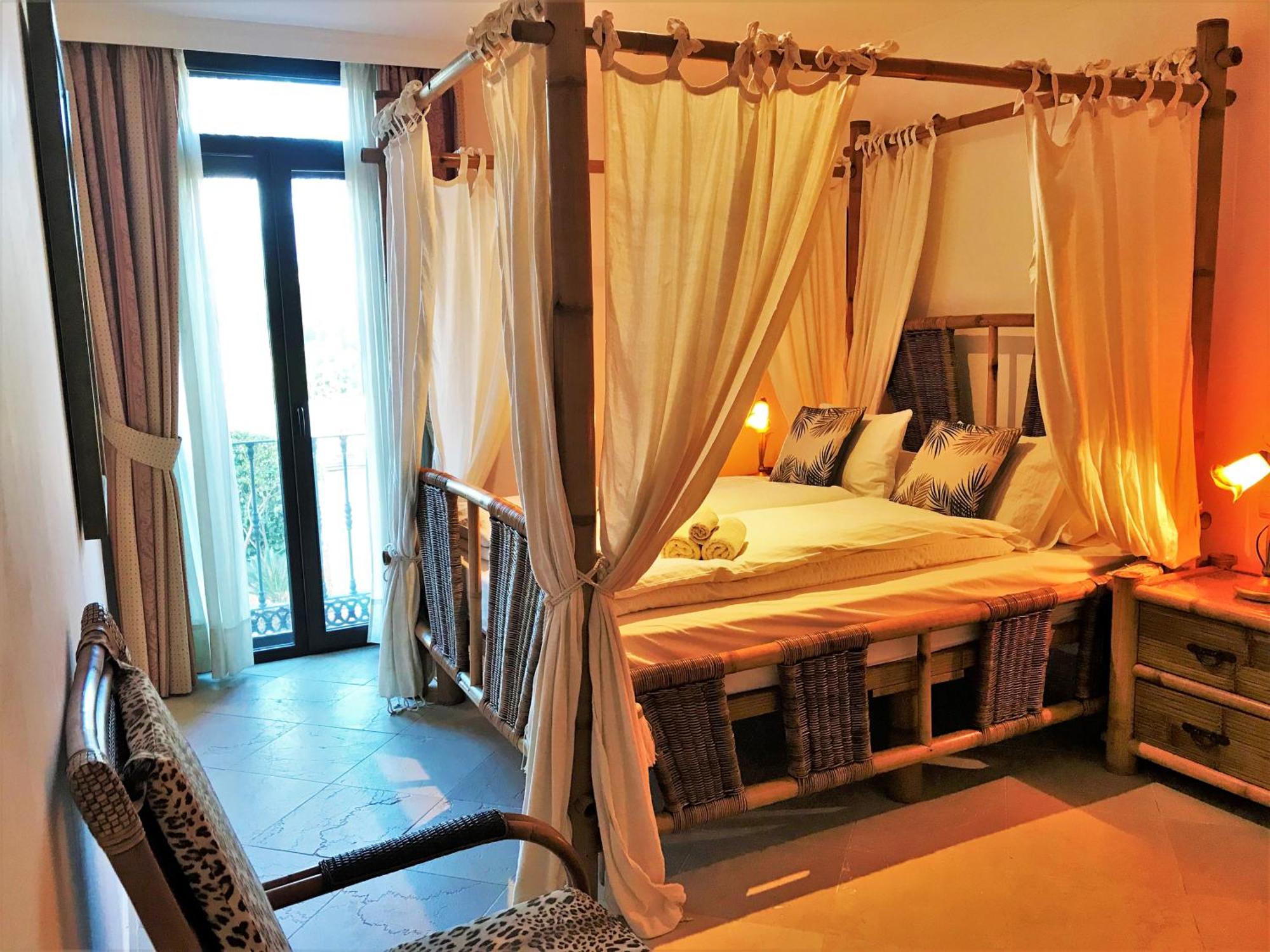 Apartments El Paraiso Beach 埃斯特波纳 外观 照片